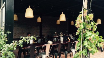 Thiết kế thi công nội thất quán cafe trọn gói tại Quận 6 HCM